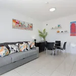 La Casita Encantada